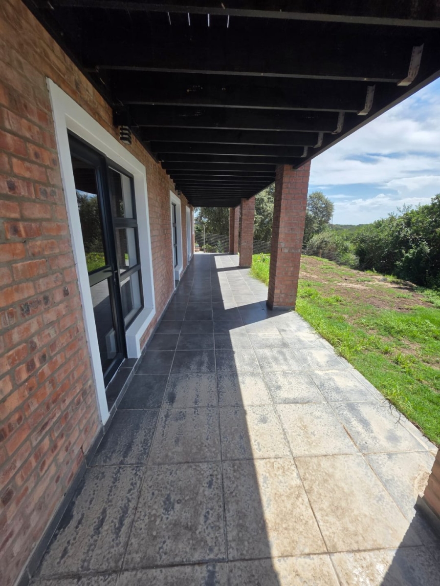 3 Bedroom Property for Sale in Paradise Beach Eastern Cape